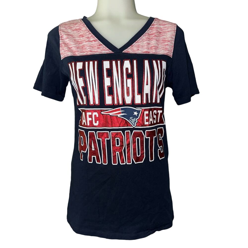 NFL Team Apparel New England Patriots V Neck Shirt Size Medium Stretch